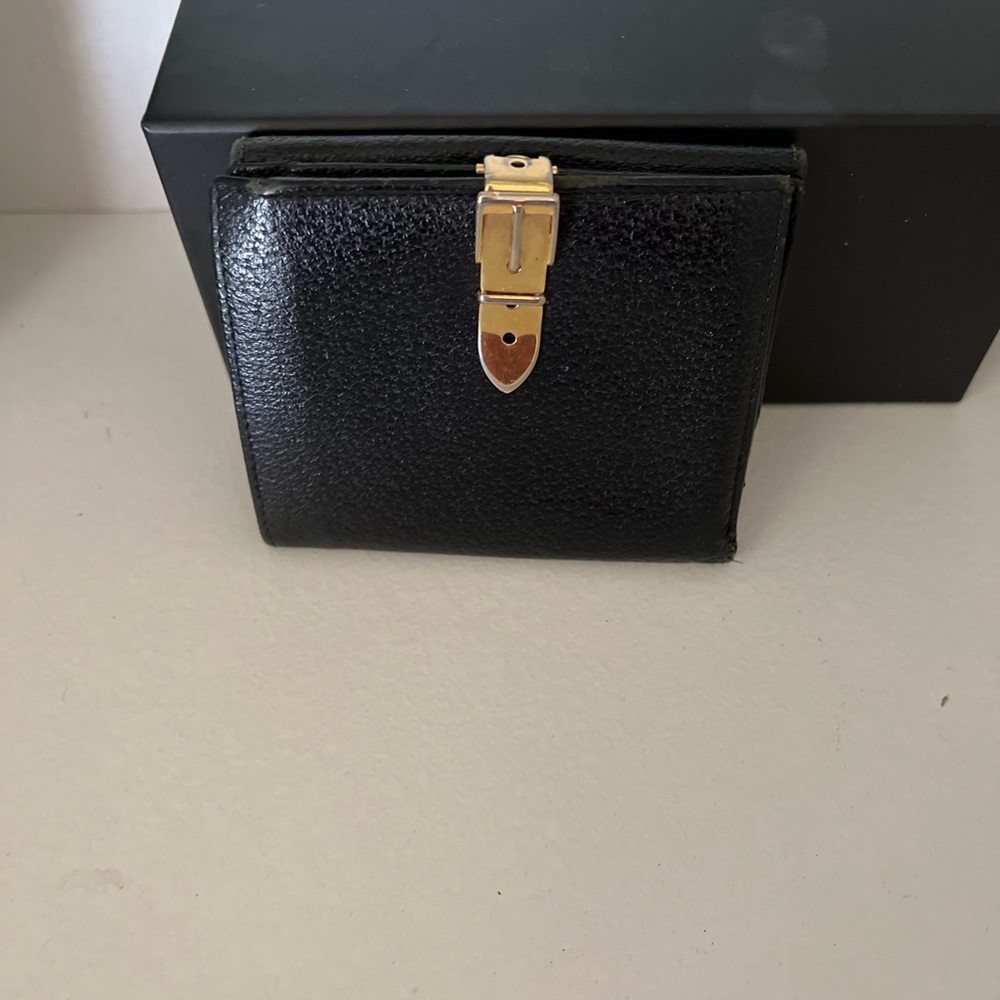 Gucci wallet